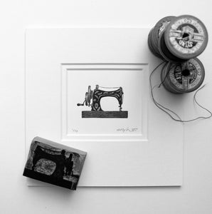 Mini Sewing Machine Molly Lemon Print